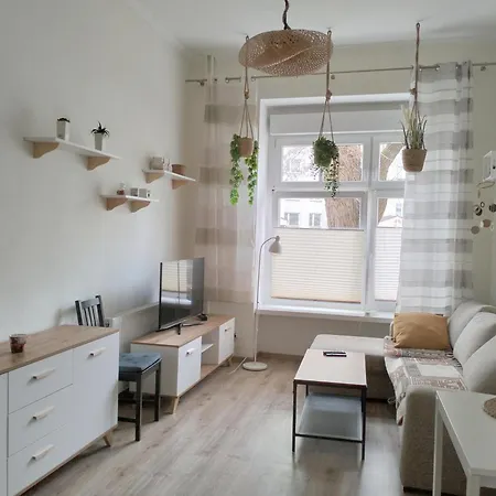 Lägenhet Night Host Trzebnicka 84 Free Parking Wrocław